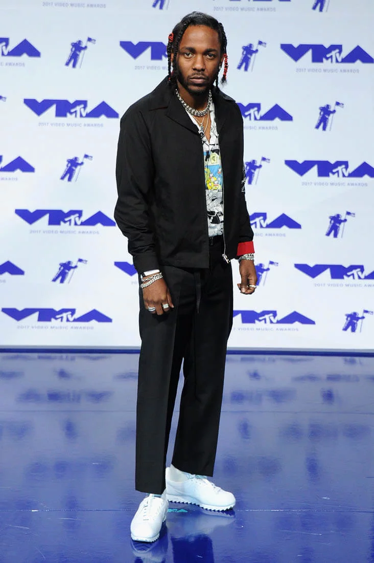 kendrick-lamar-vma-28aug17-03